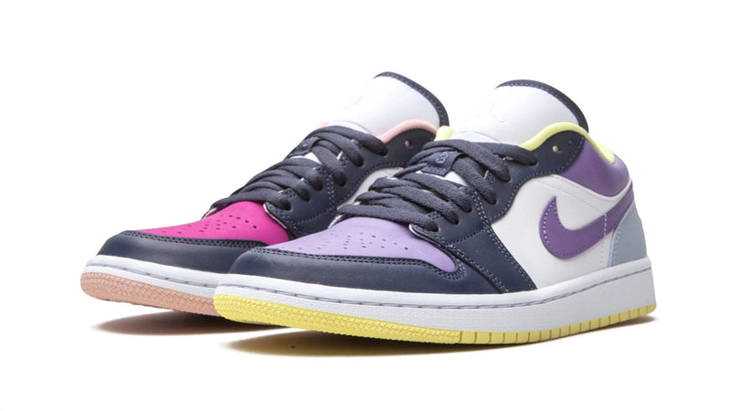 Air Jordan 1 Lo SE WMNS 'Mismatched Purple/Magenta'